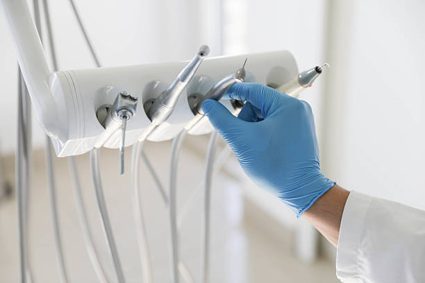 Professional Teeth Whitening technician working in Conning Towers Nautilus Park, CT